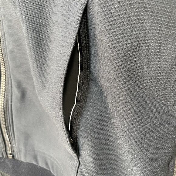 KUHL Projekt Women’s Protektr Hoodie Rain Jacket Size Medium Navy Blue Stretch - Picture 2 of 7